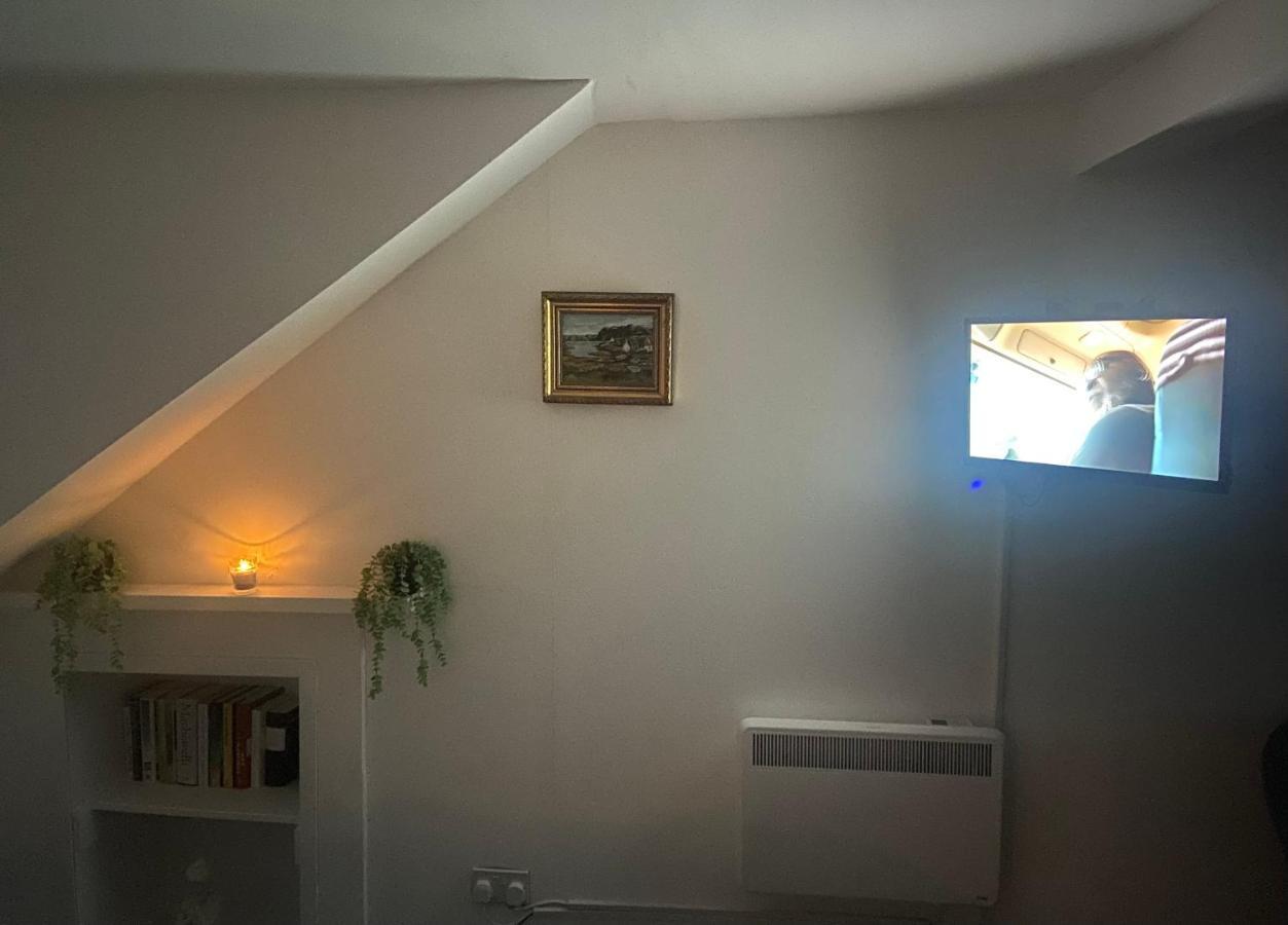 Studio Flat Daire Largs Dış mekan fotoğraf